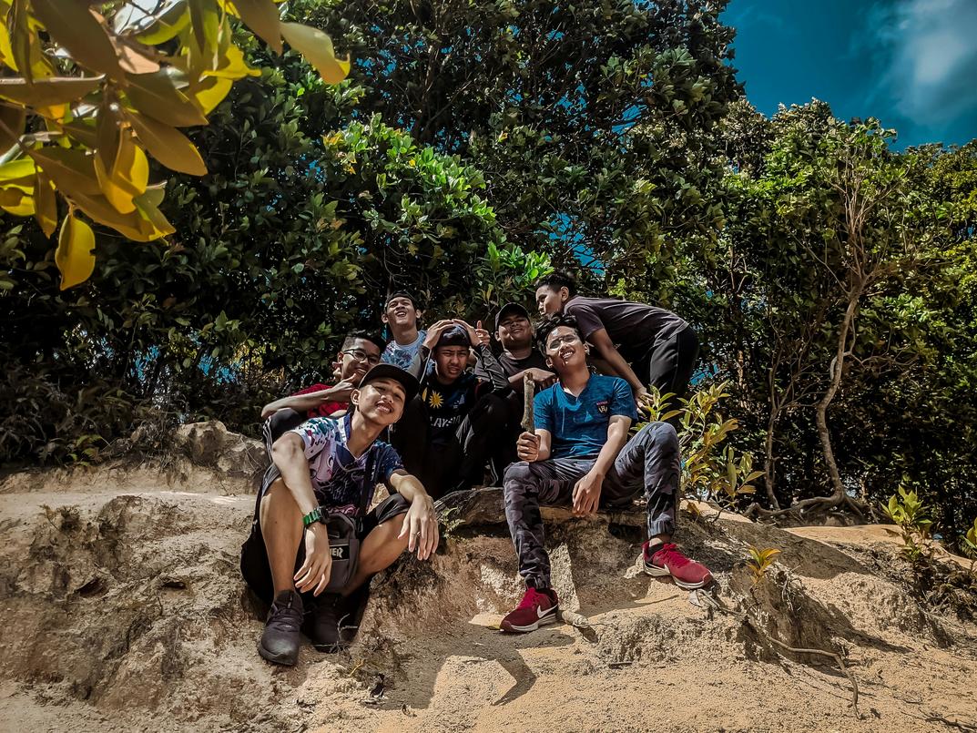 biohunt2000 friends 1